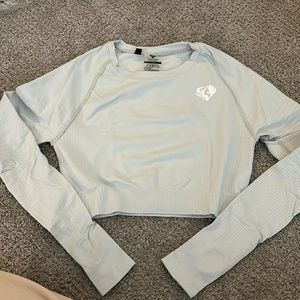 womens best cropped long sleeve